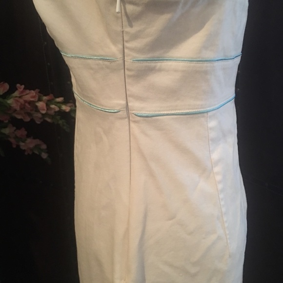 Express stretch white dress with blue edging sz 6 - Picture 3 of 5